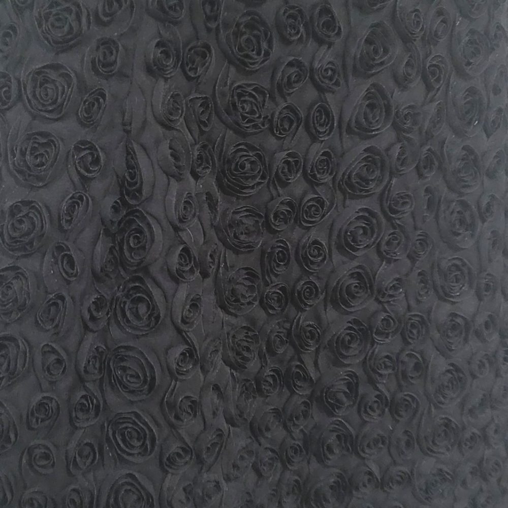 Black textures rose skirt